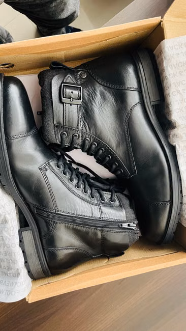 Bota Coturno
